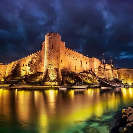 Lord's Boutique Girne