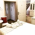 Lord's Boutique 3*