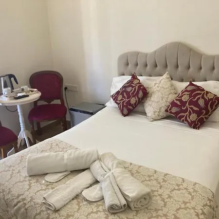 Lord's Boutique 3*