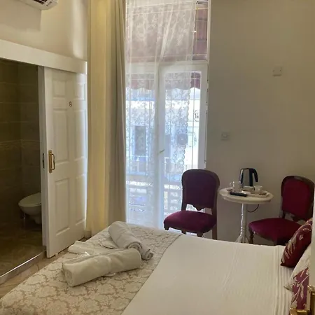 Hotel Lord's Boutique Kyrenia (Northern Cyprus)