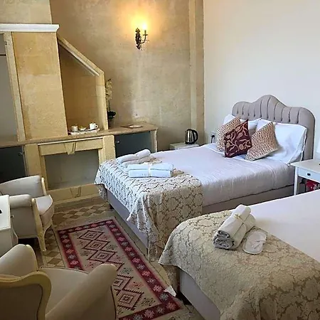 Lord's Boutique Kyrenia (Northern Cyprus)
