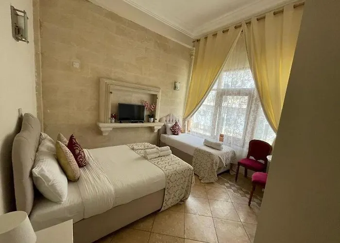 Hotel Lord's Boutique Kyrenia (Northern Cyprus)