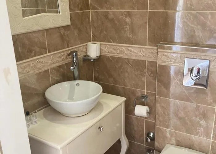 Lord's Boutique Hotel