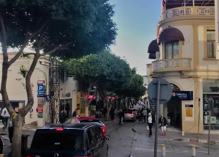 Lord's Boutique Hotel